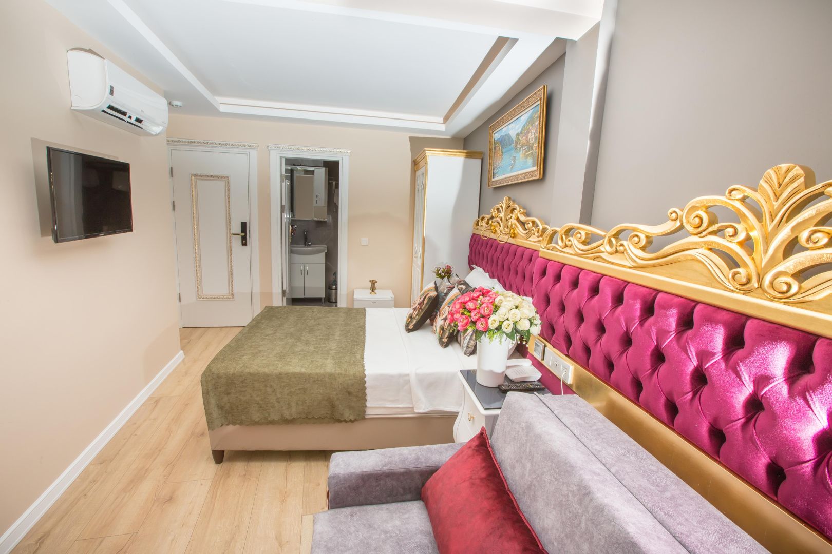 Photo - Atlantis Royal Hotel