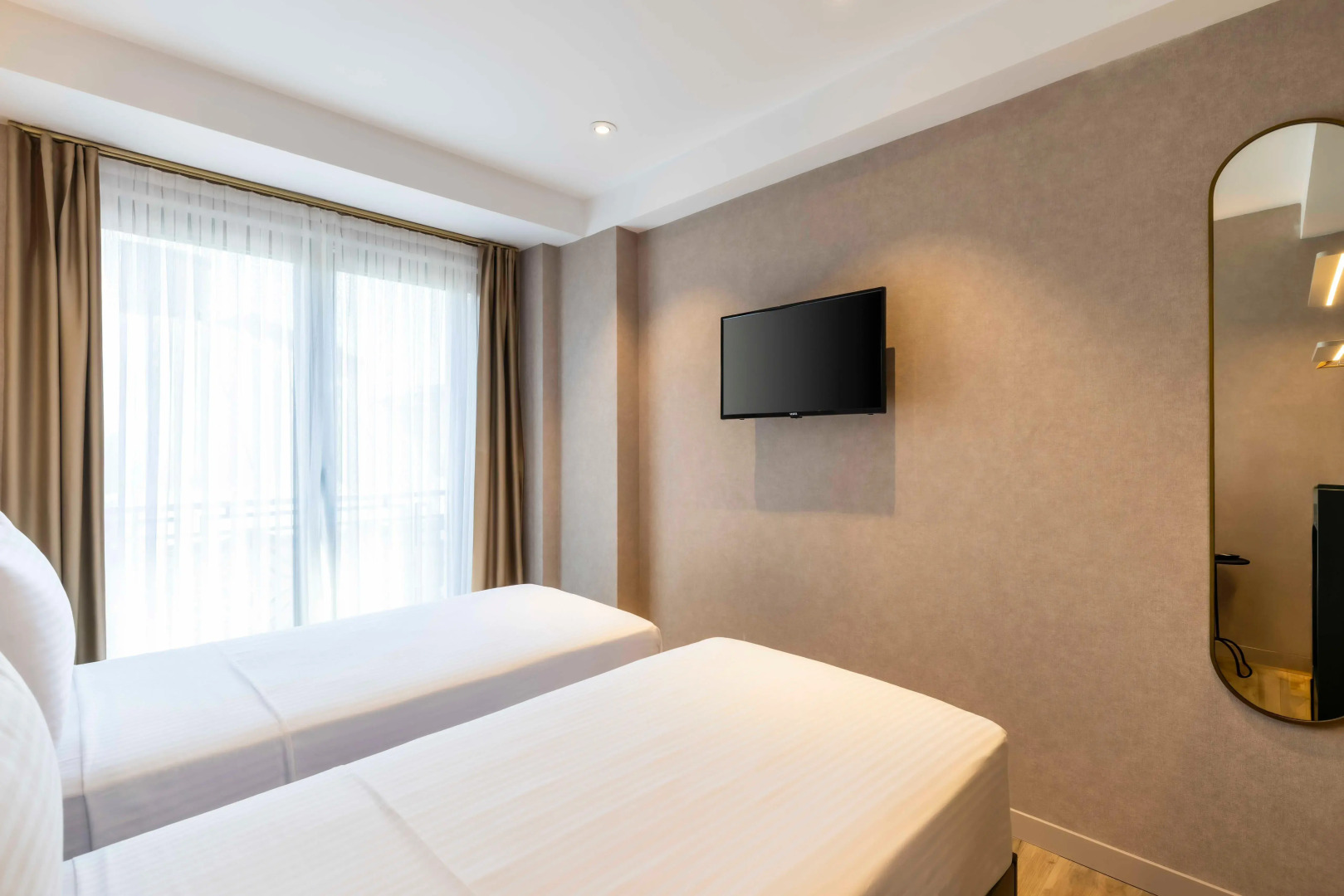 Photo - Emilion Hotel