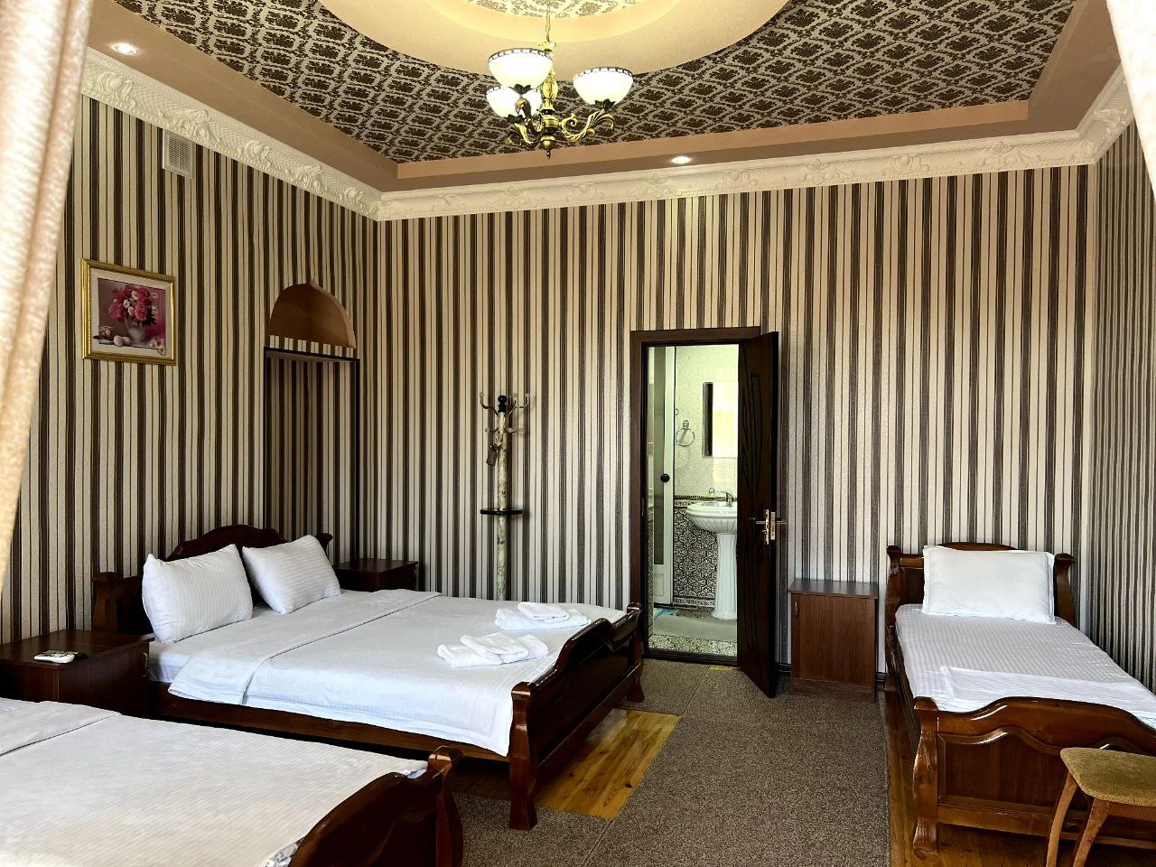 Foto - Shahnoza Grand Guest House