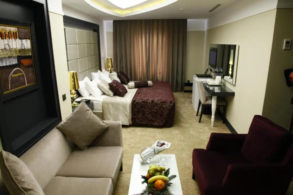Photo - Mirilayon Hotel