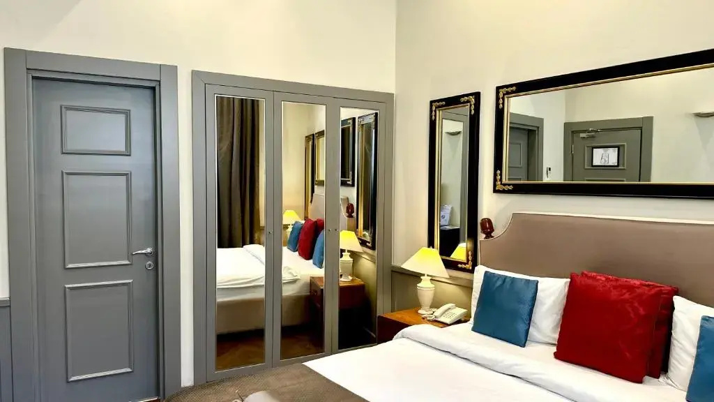 Photo - Seven Rooms Boutique Hotel