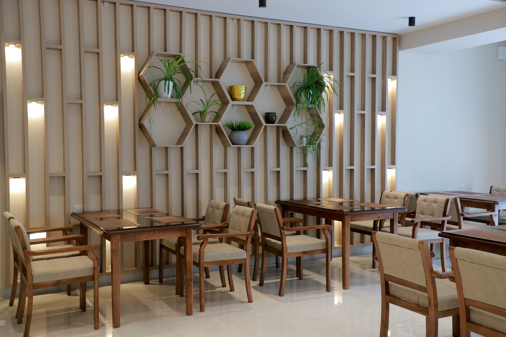 Photo - Emily Grand Palace