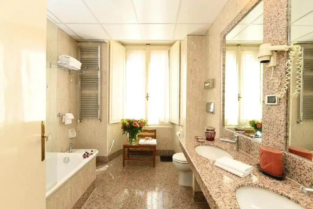 Photo - Bettoja Hotel Massimo D'Azeglio