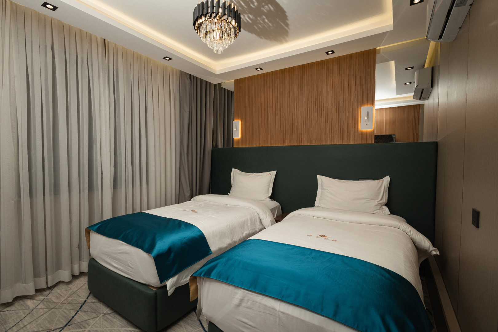Foto - Lakeside Tashkent Hotel