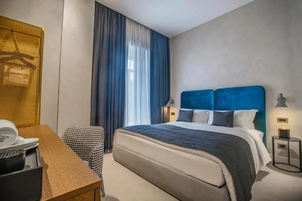 Photo - Monograph Freedom Square