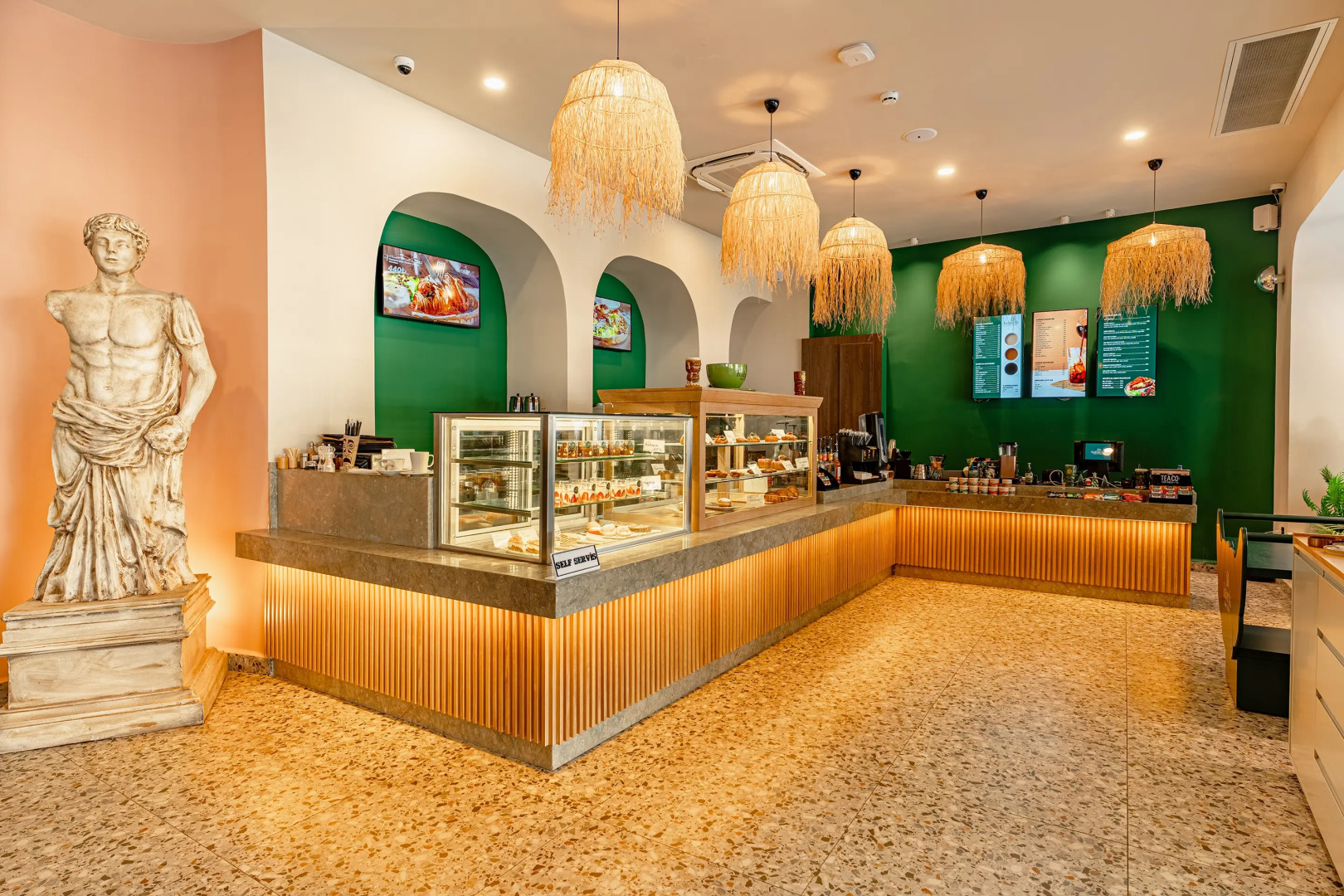 Foto - Mira Inn Lara