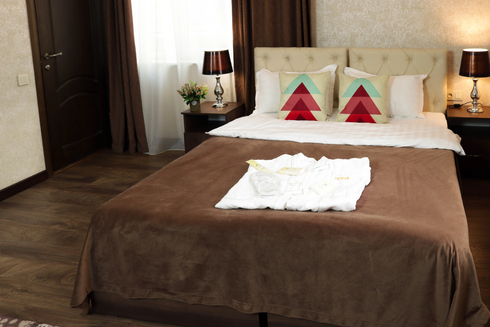 Photo - De'Mar Hotel