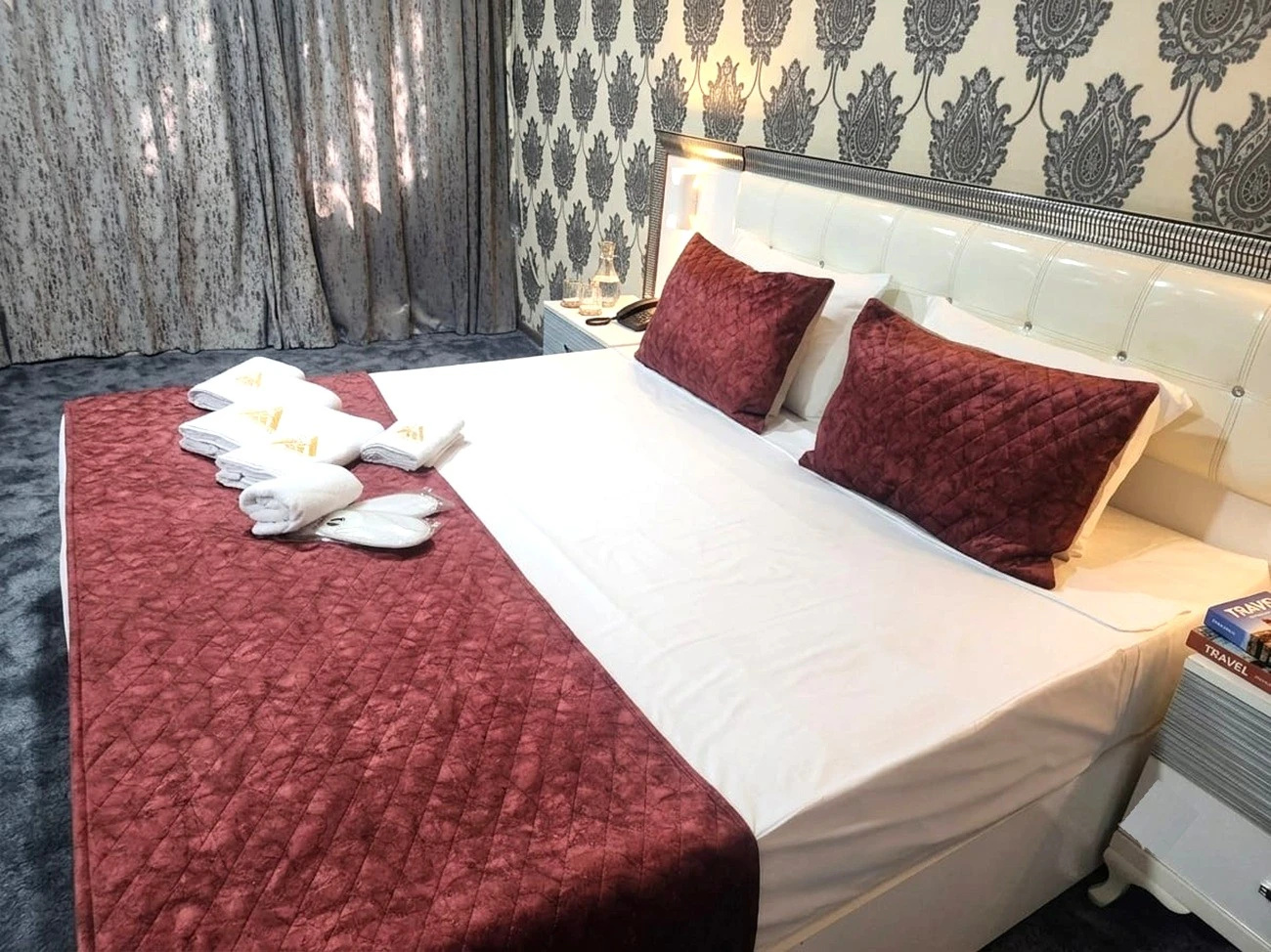 Photo - Amazon Hotel - Free Massage