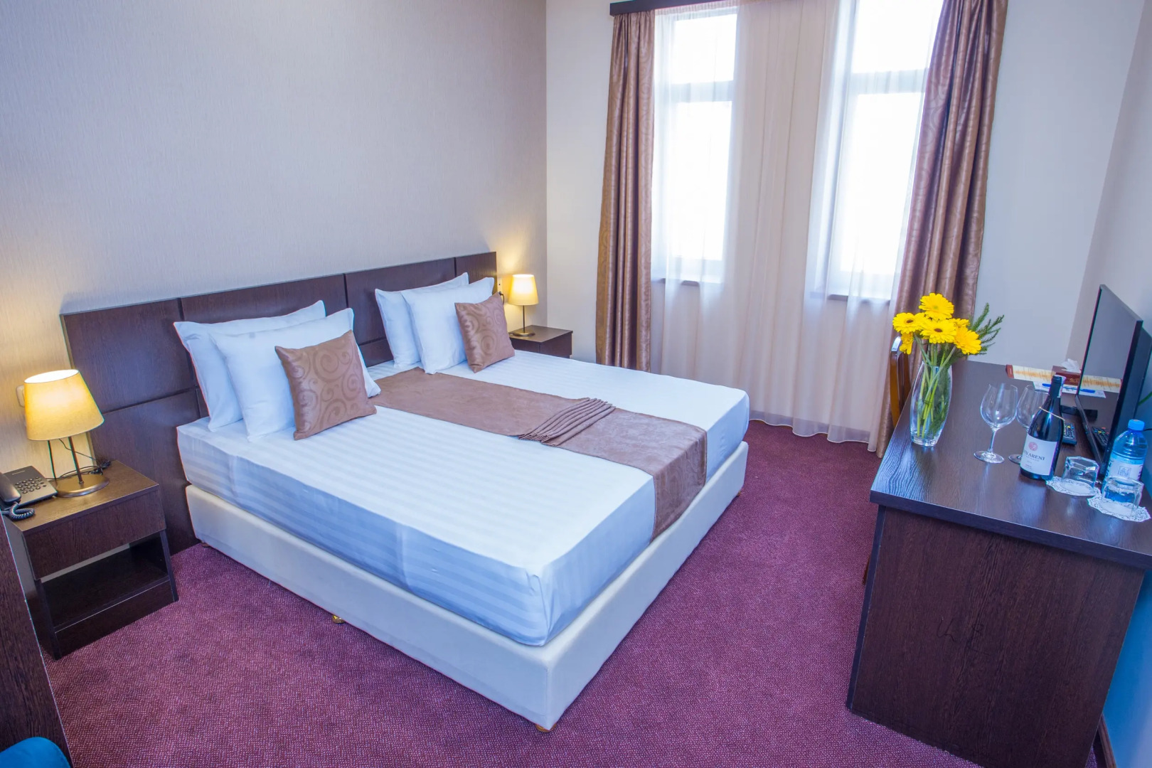 Foto - Ani Central Inn