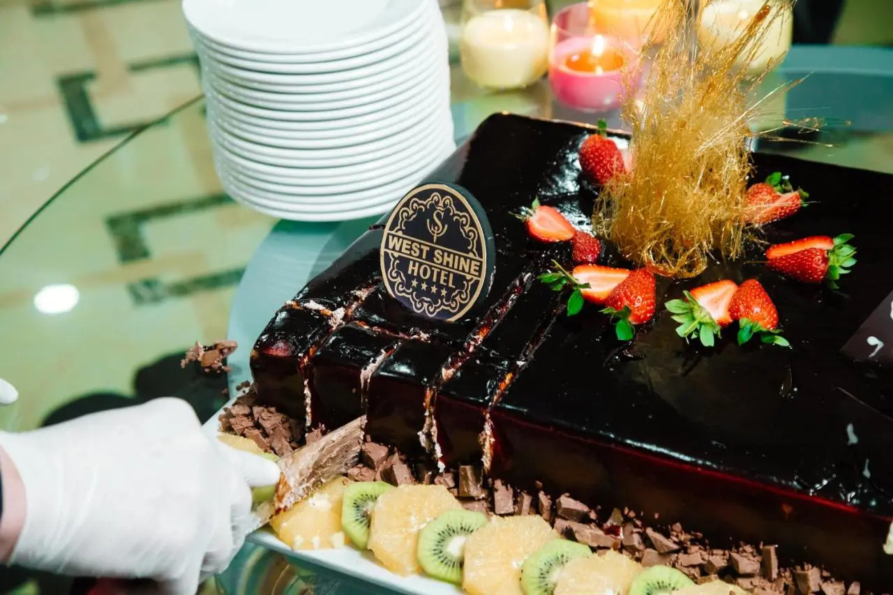 Foto - West Shine Hotel