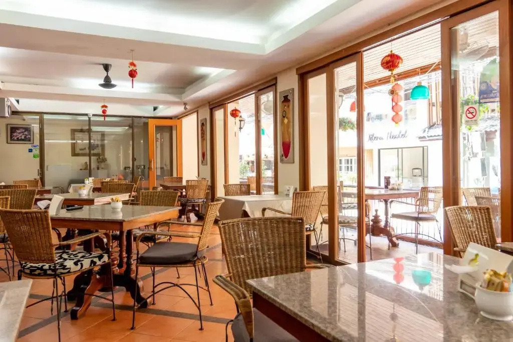 Photo - Thipurai Beach Hotel