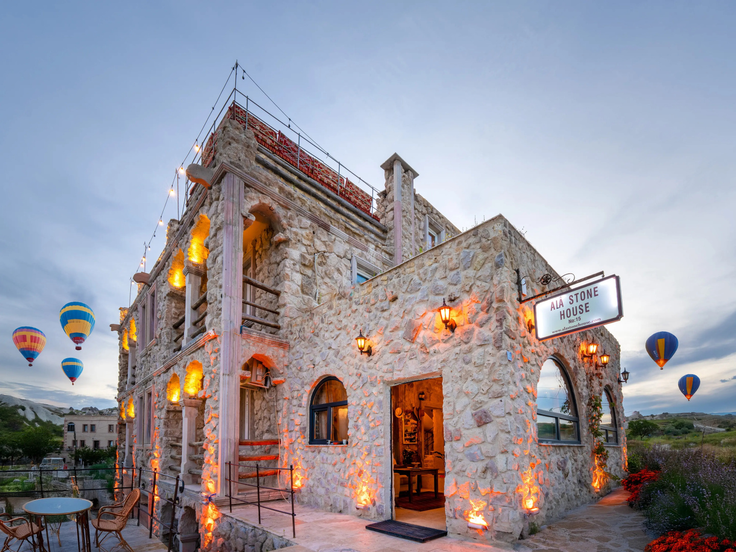 Photo - Ala Stone Hotel