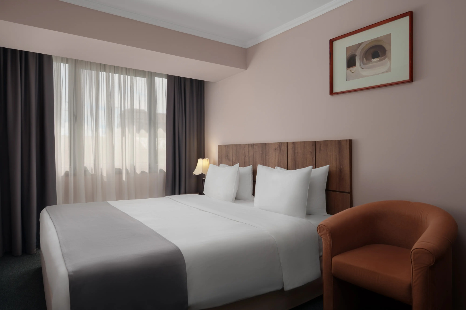 Photo - Ani Plaza Hotel