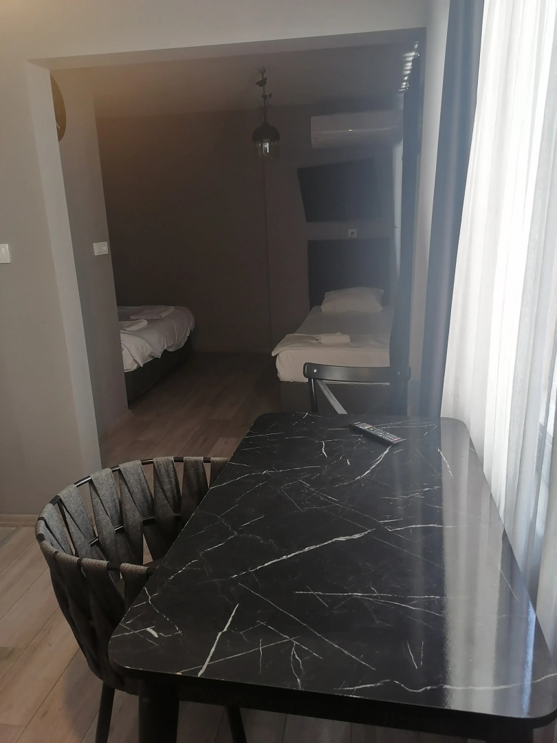 Photo - opera wall suite