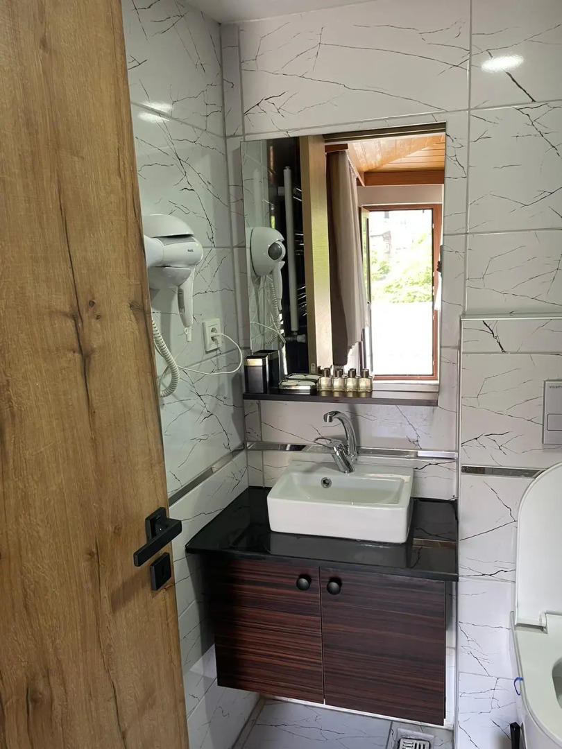 Photo - Gold Corner Hotel