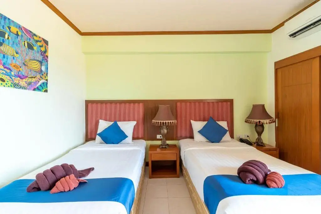 Photo - Thipurai Beach Hotel