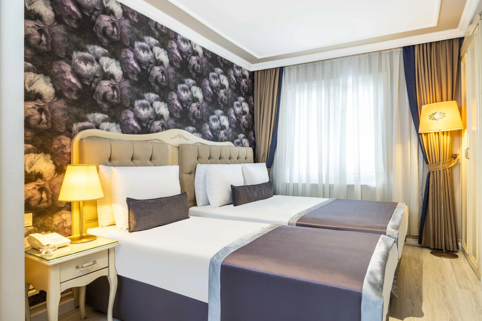 Photo - Raymond Blue Hotel