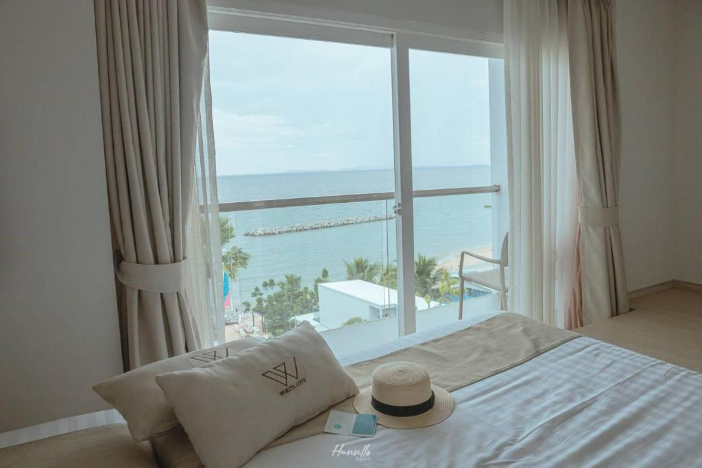 Photo - Worita Cove Hotel