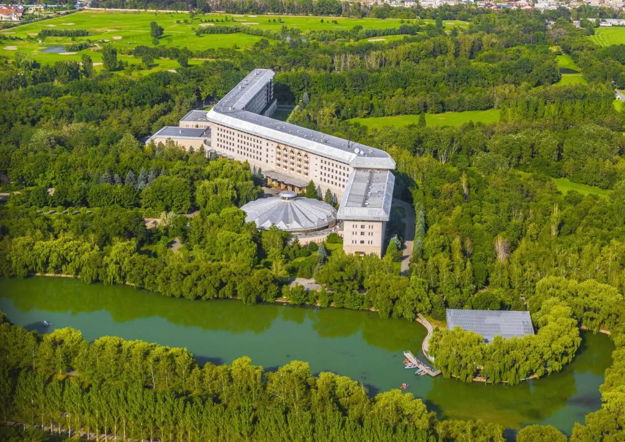 Foto - Swissôtel Wellness Resort Alatau Almaty