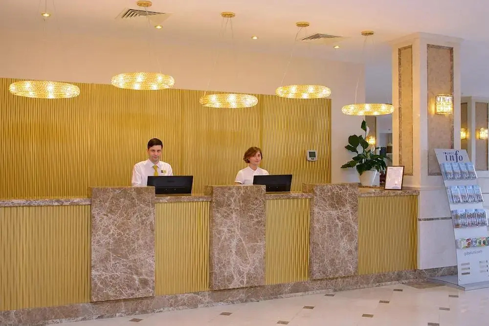 Foto - The Grand Gloria Hotel