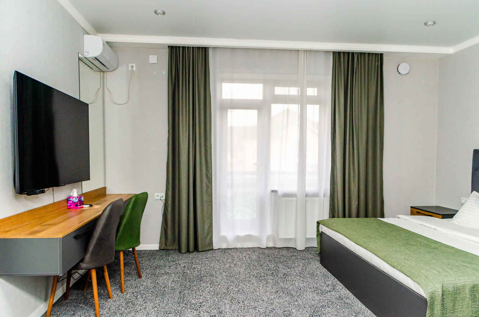 Foto - Dosman Hotel Bishkek