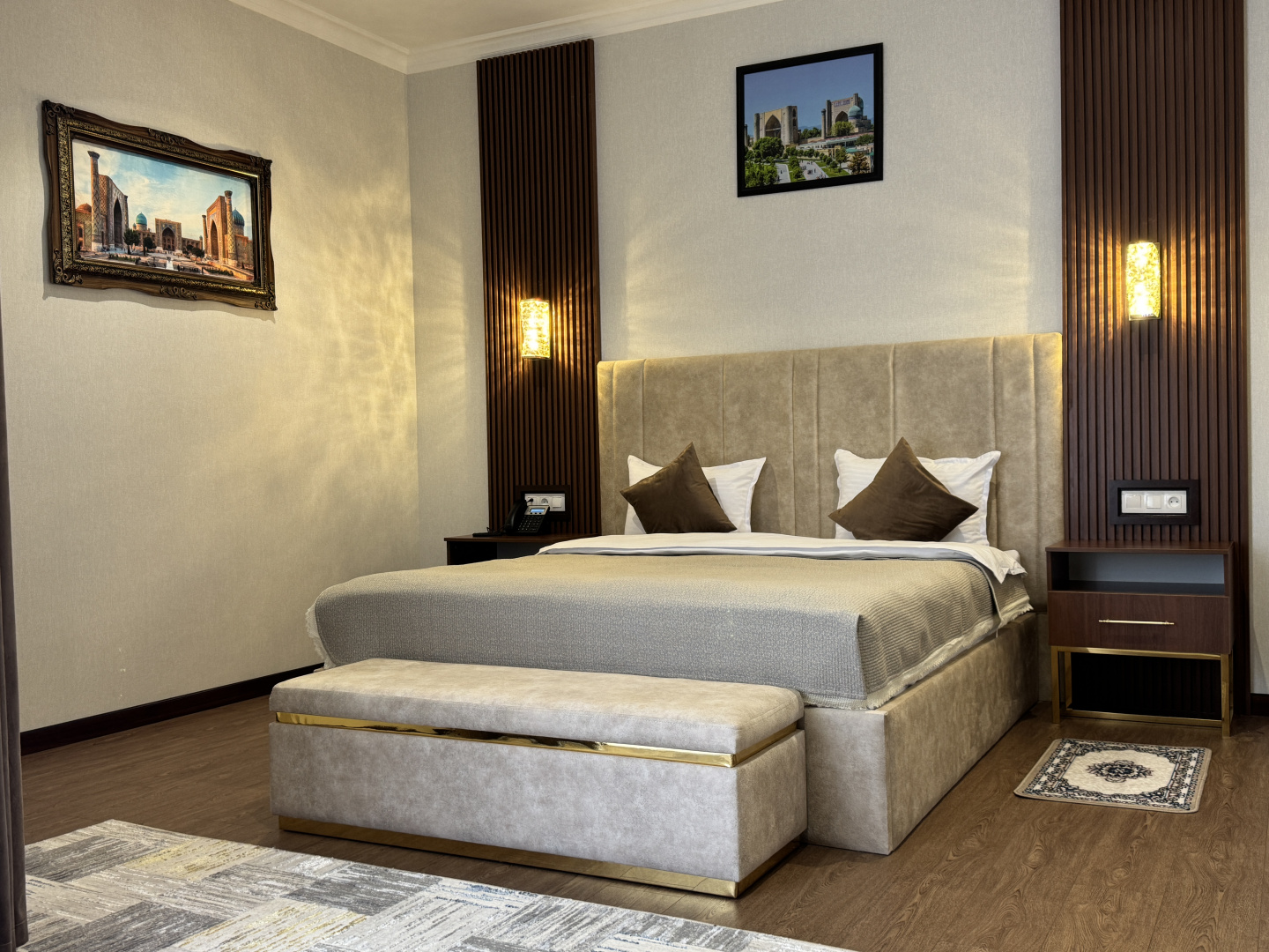 Foto - Karvon Plaza Hotel