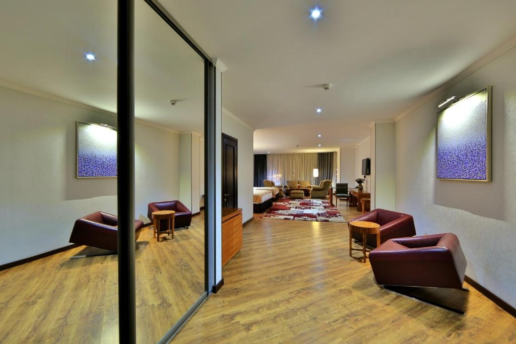 Foto - Damas International Hotel (by Travel Agency)