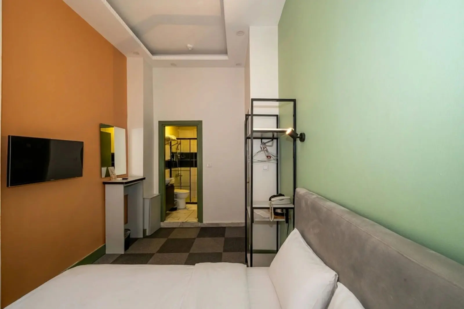 Photo - Rafinn Hotel