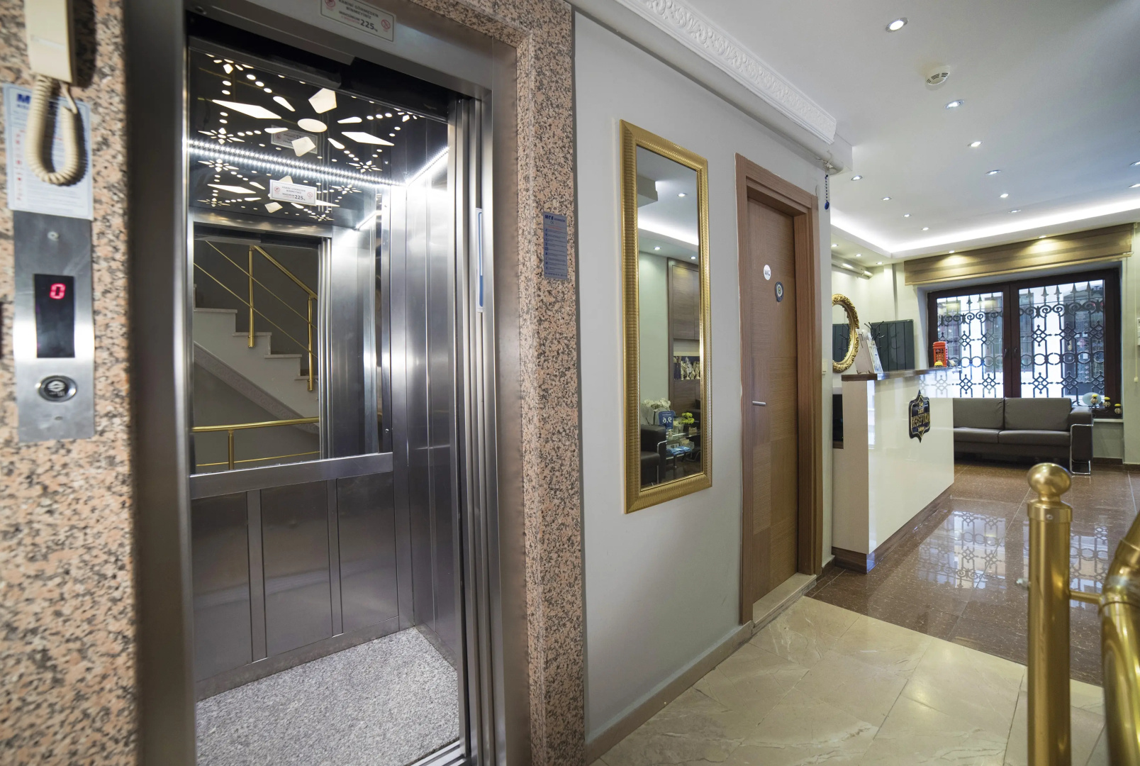 Foto - Zendy Suite Hotel