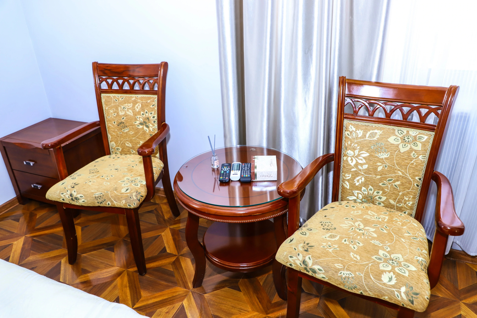 Photo - SD David Hotel
