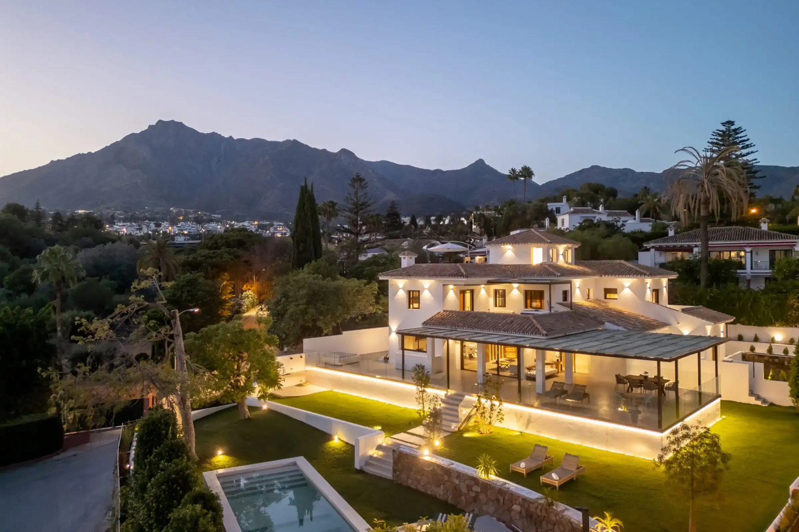 Foto - All About Santa Ana Villa