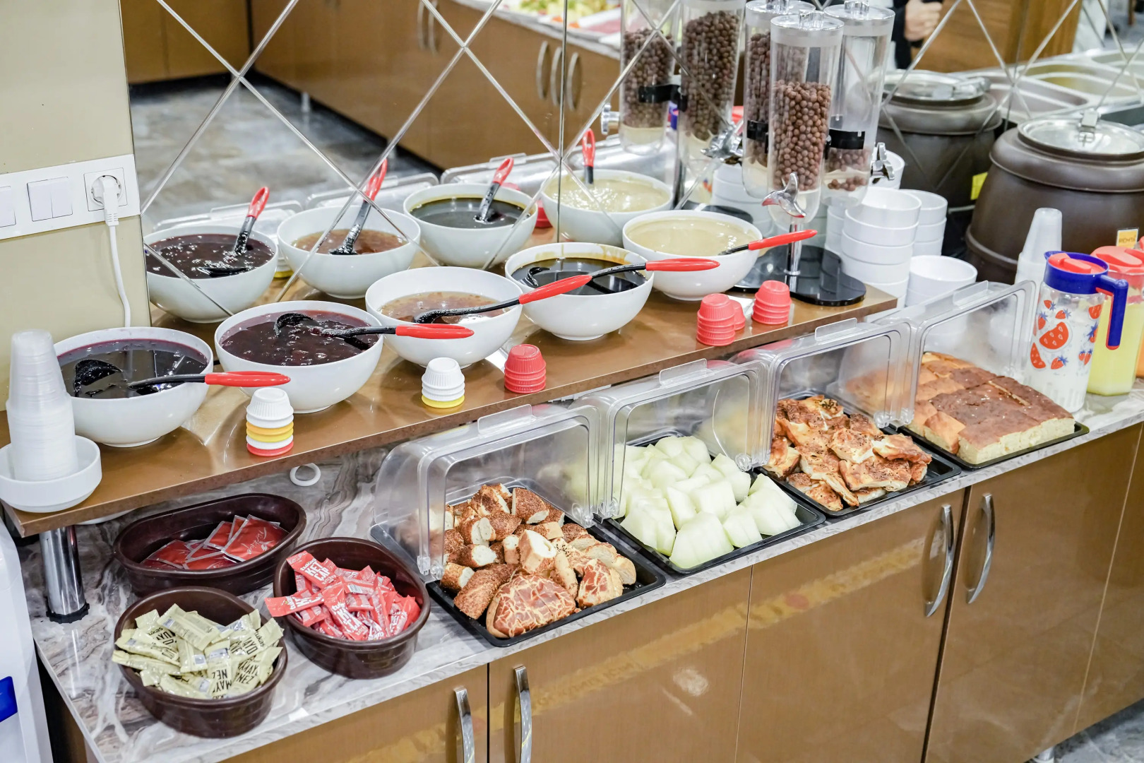 Foto - Hamit Hotel Kizilay