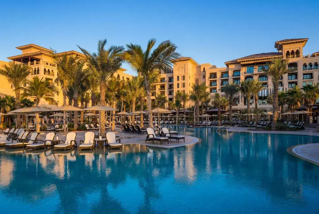 Photo - Four Seasons Resort Dubai at Jumeirah Beach