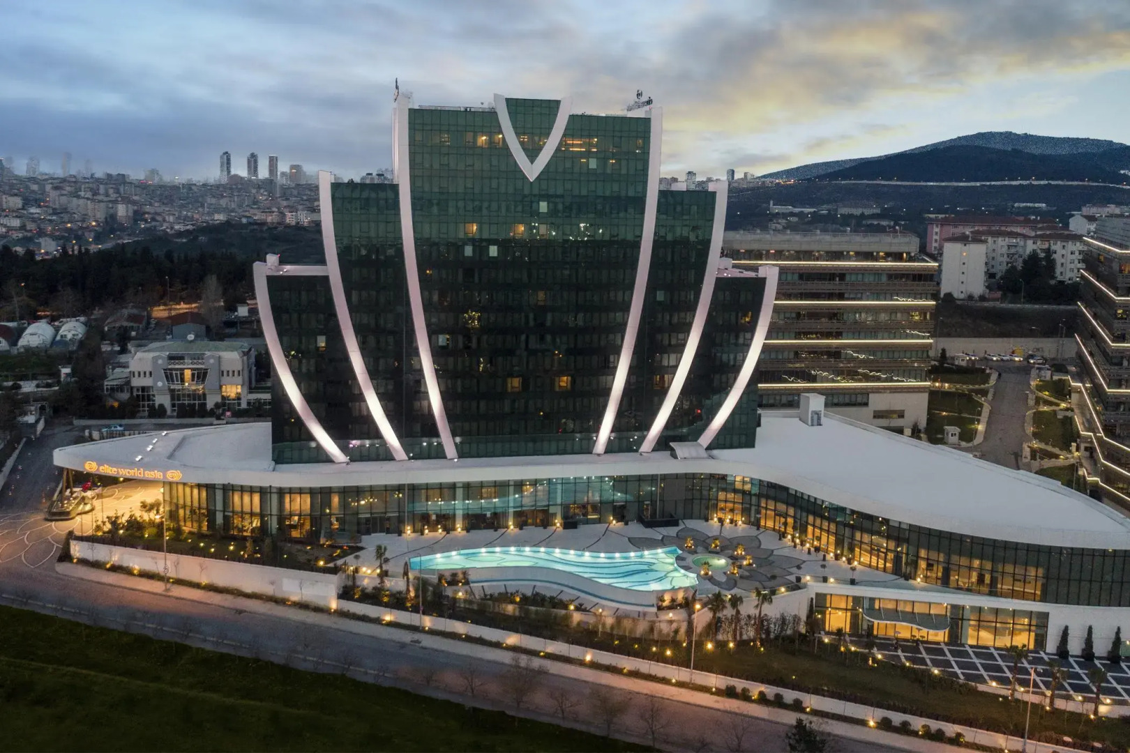 Foto - Elite World Grand Istanbul Küçükyalı