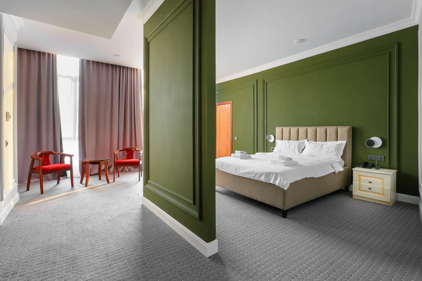 Photo - Grand Opera Hotel