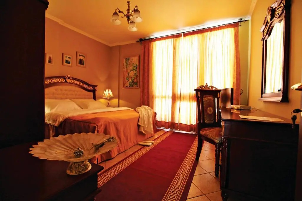 Photo - Dinasty Hotel