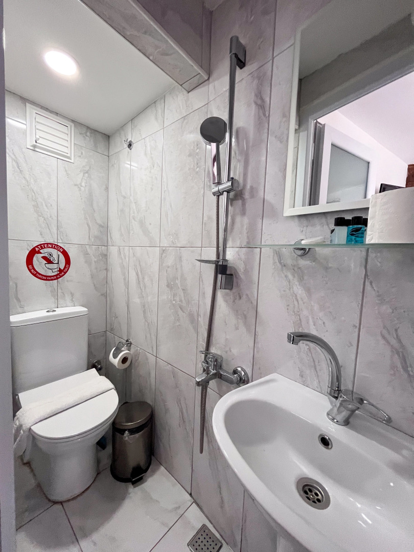 Photo - Galley Hotel