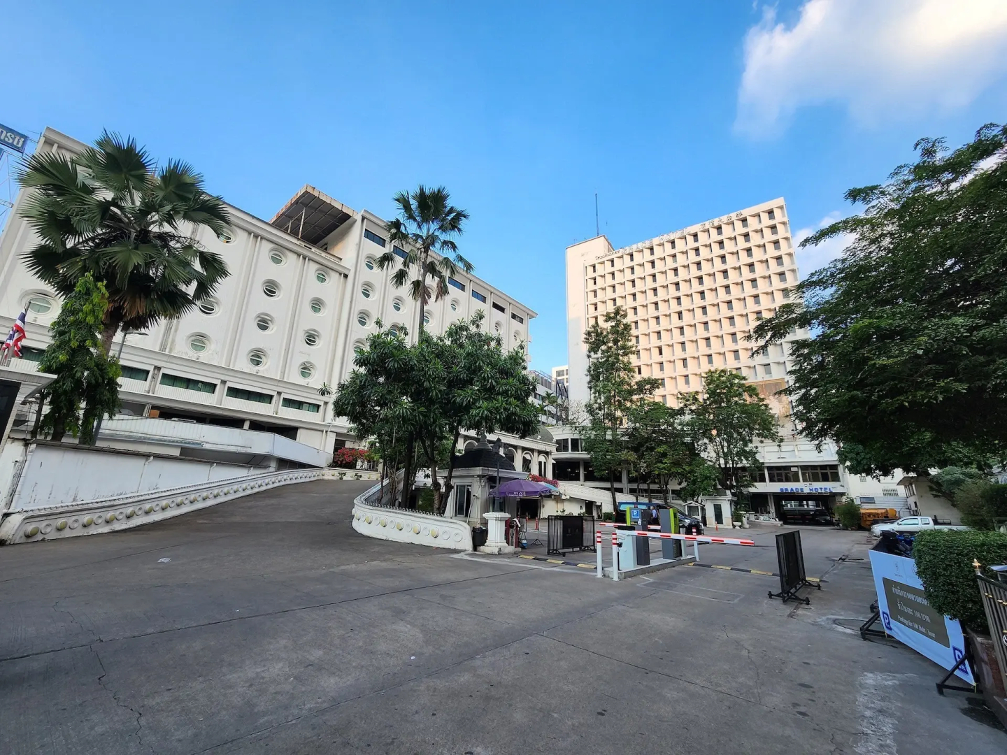 Photo - Graceland Bangkok by Grace Hotel - SHA Extra Plus