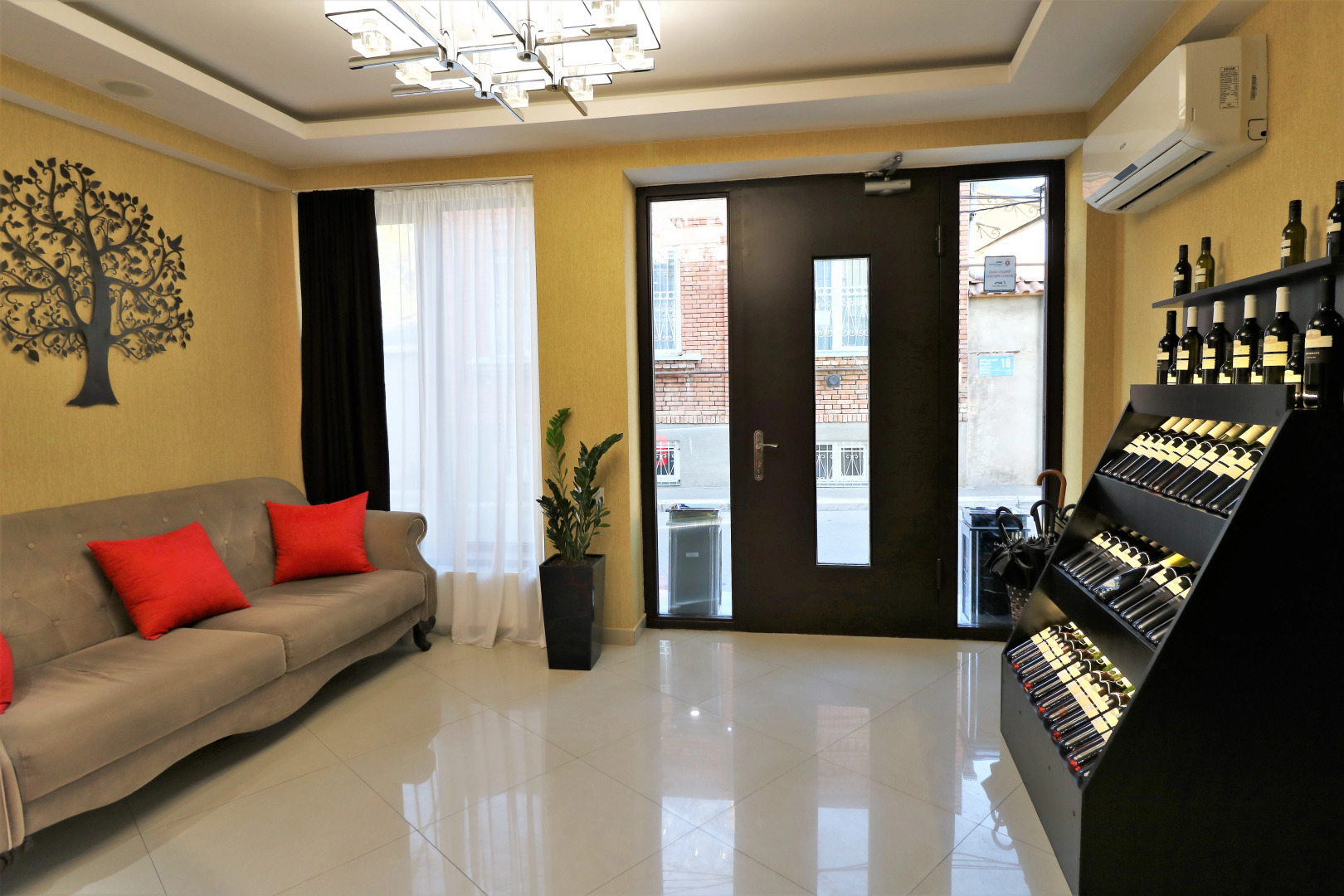 Photo - East Gate Boutique Hotel