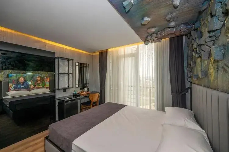 Photo - Continental Airport Hotel