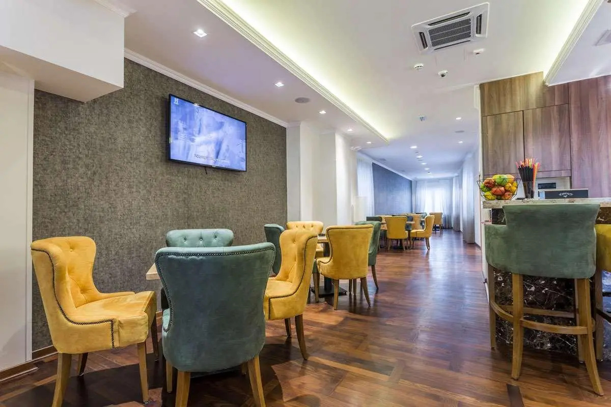 Photo - Hotel Royal Inn