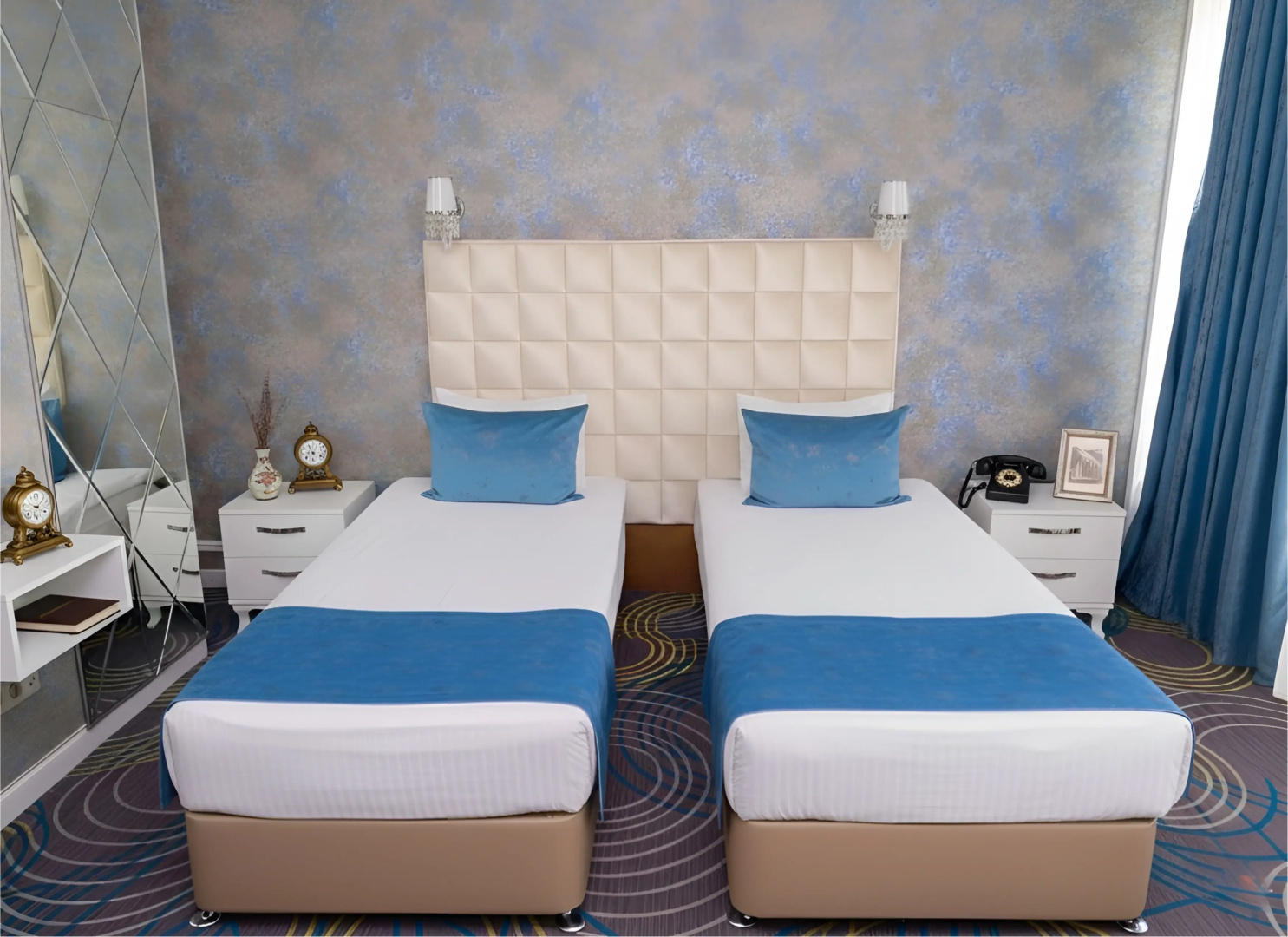 Photo - Senator Boutique Hotel