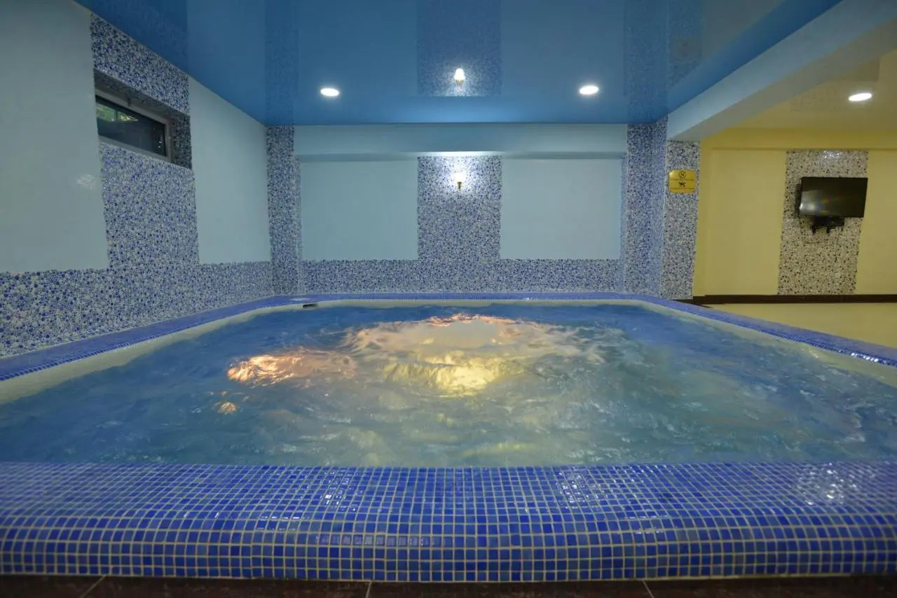 Photo - Gloria Hotel
