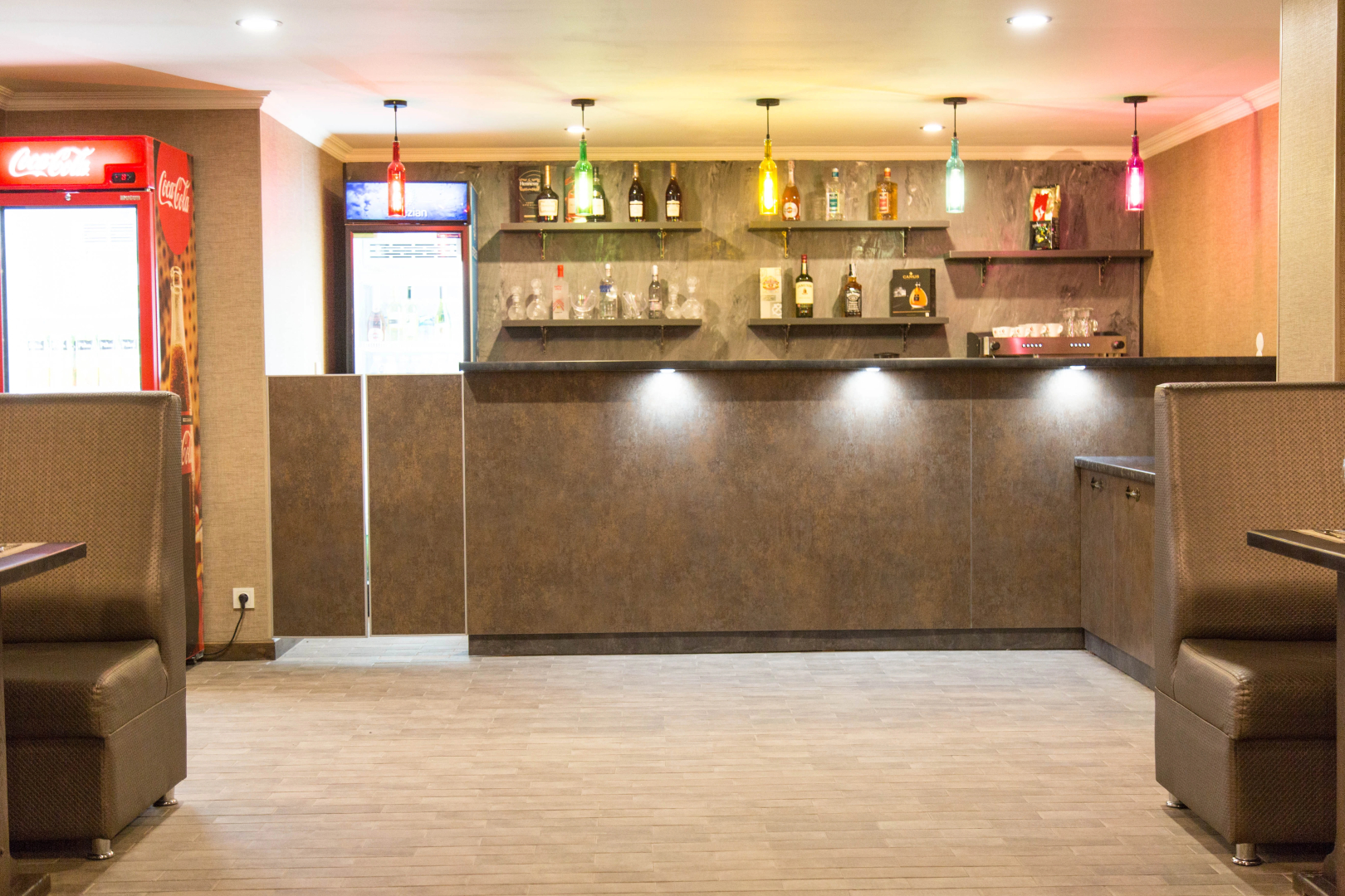 Photo - De'Mar Hotel