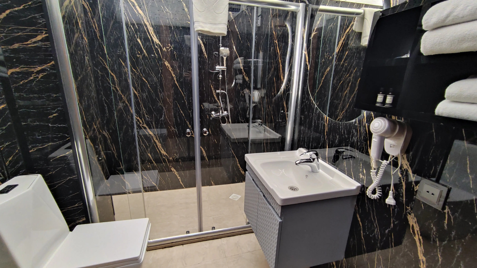 Foto - Corniche White City Hotel