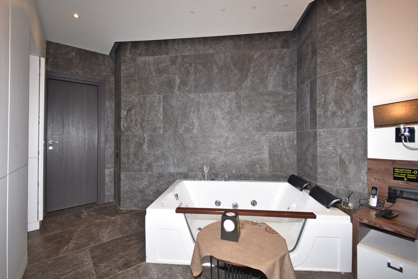 Photo - Avenue ApartHotel