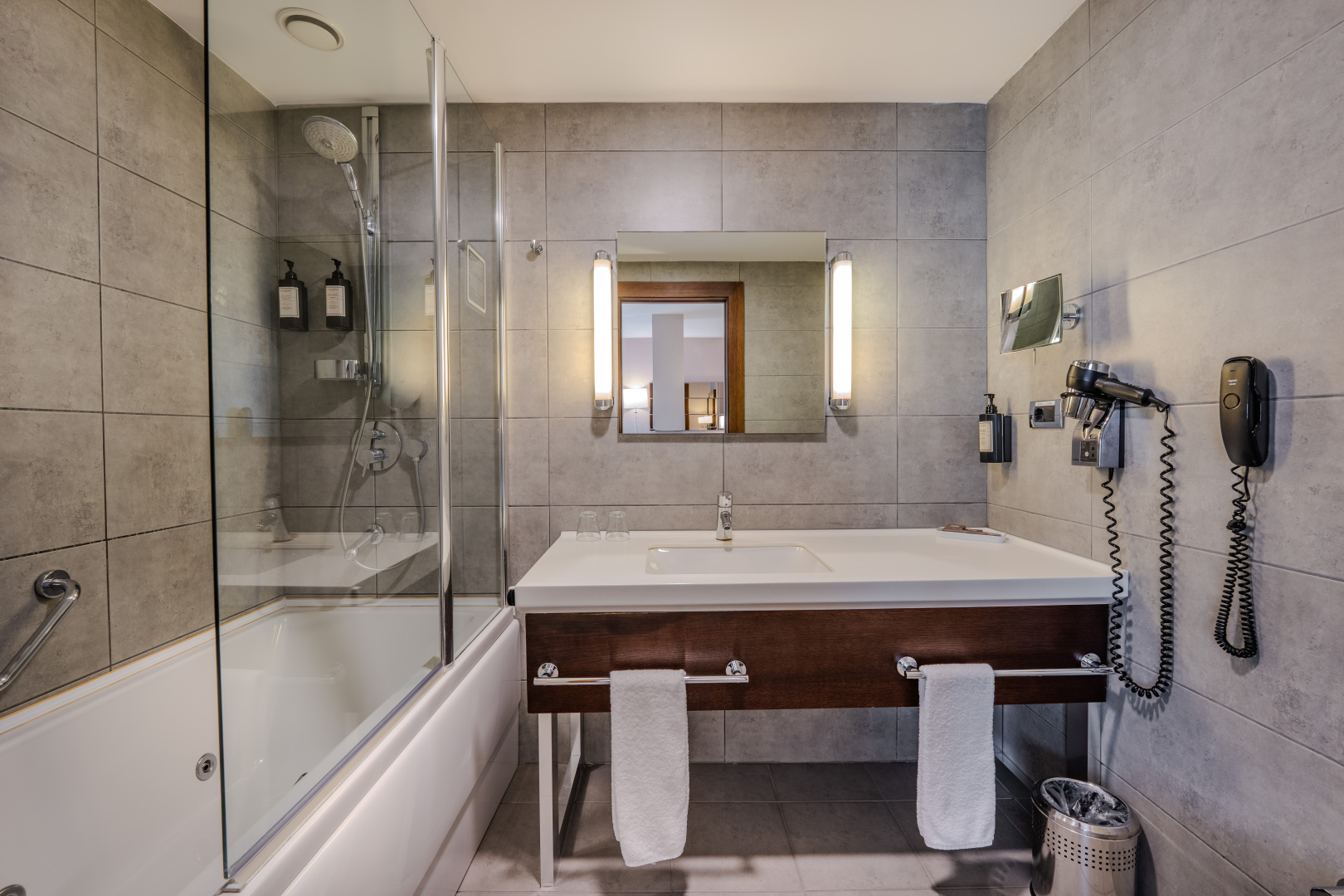 Foto - Midtown Hotel