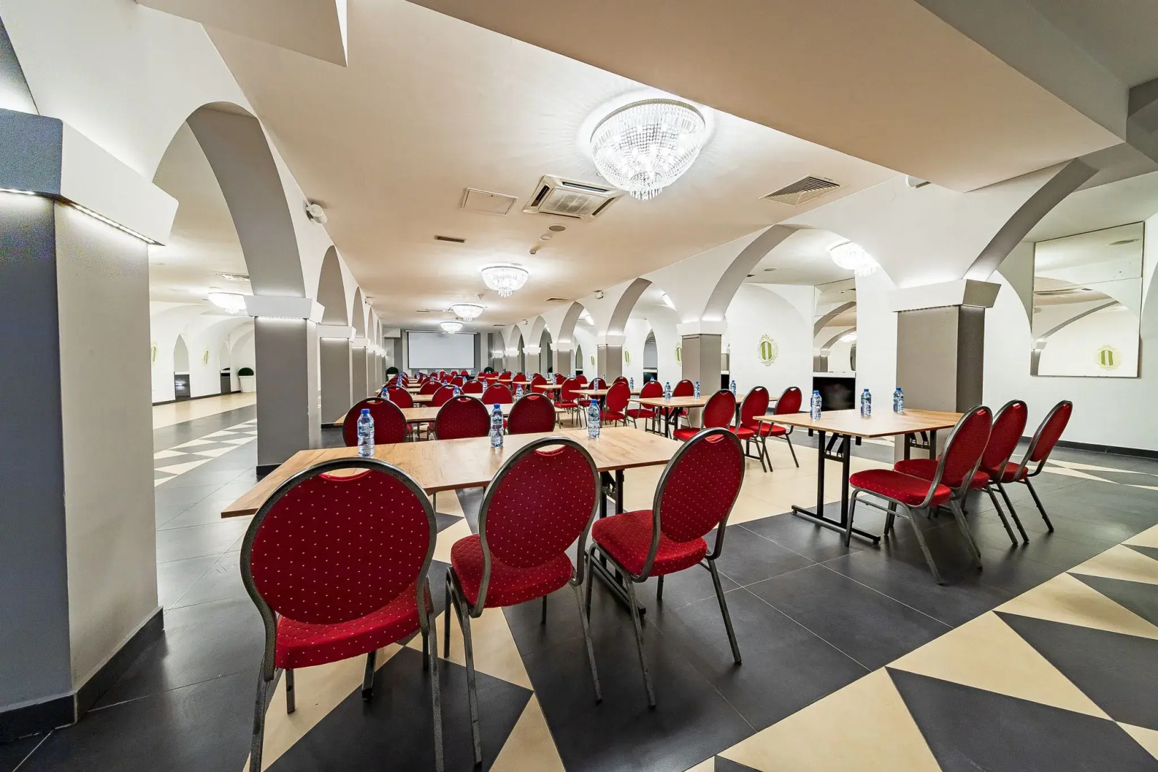 Foto - Hotel Fero Express POKOJE KLIMATYZOWANE AC