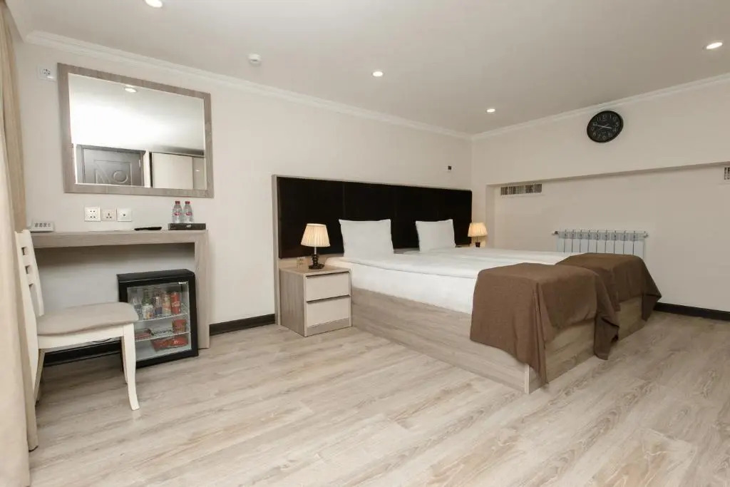 Photo - Deluxe Boutique Hotel