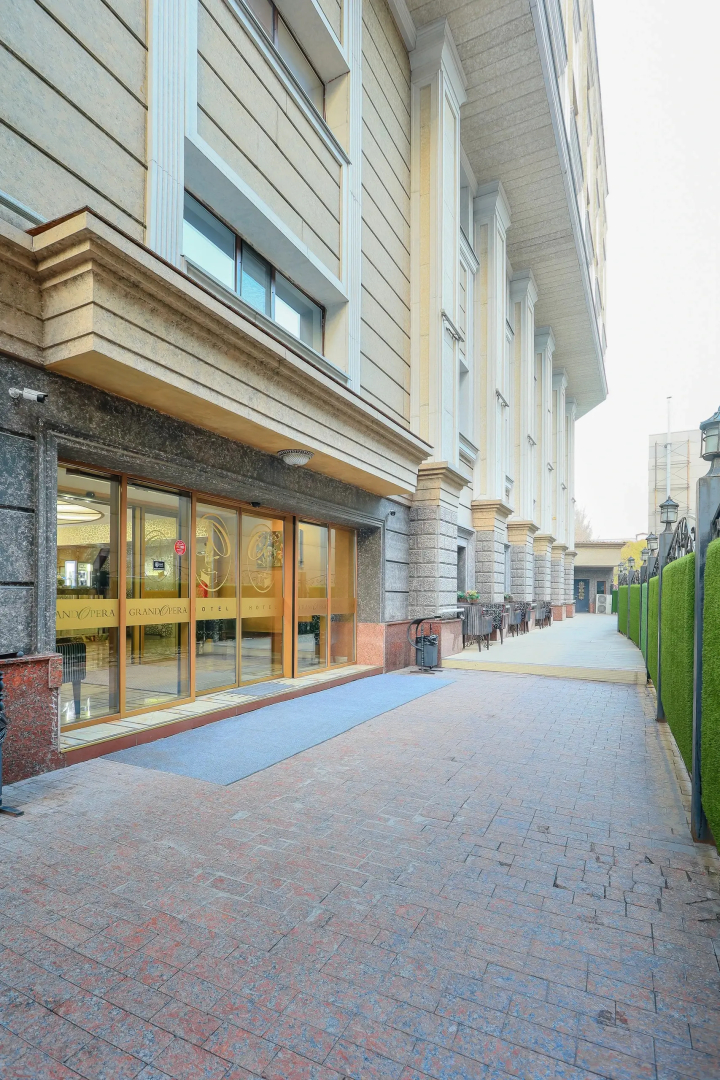 Photo - Grand Opera Hotel